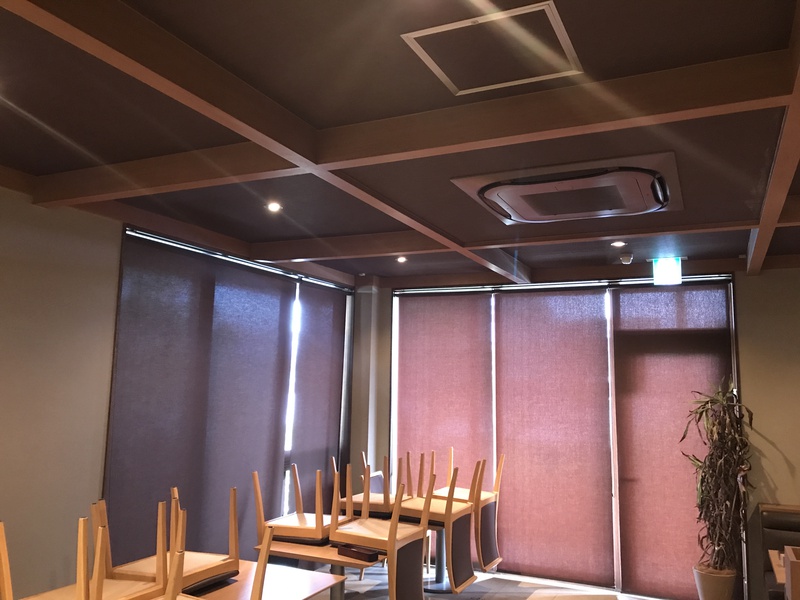 店内客席